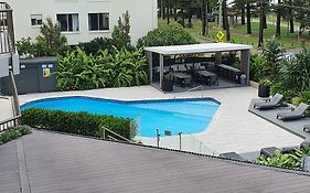 Burleigh Esplanade Apartments